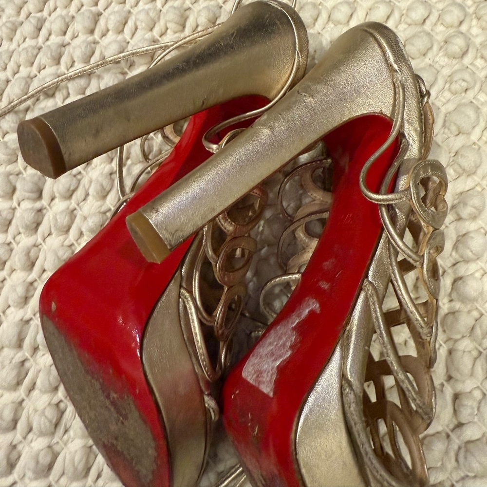 Gold Heels in Platinum 37.5 gold